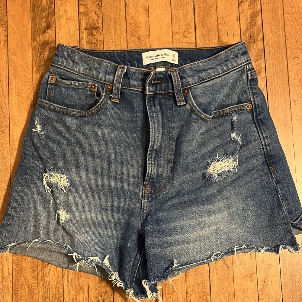 A&F high waisted shorts